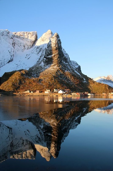 reflets_blot_annick_fjord_1.jpg [].jpg